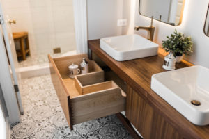 Horvath 2 300x200 - 4 Ways to Maximize Your Small Bathroom